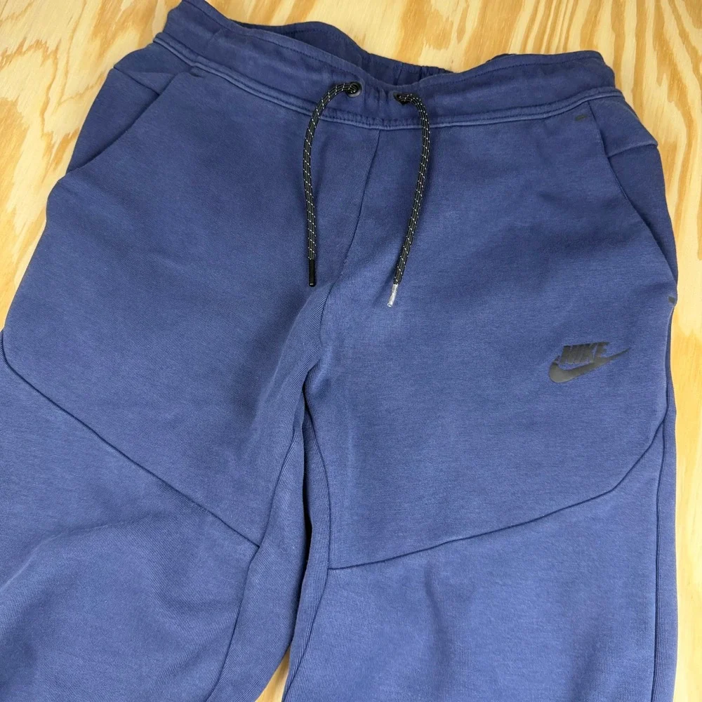 Nike Sportswear Tech Fleece Joggers Mens Small Navy Blue Tapered Sweatpants